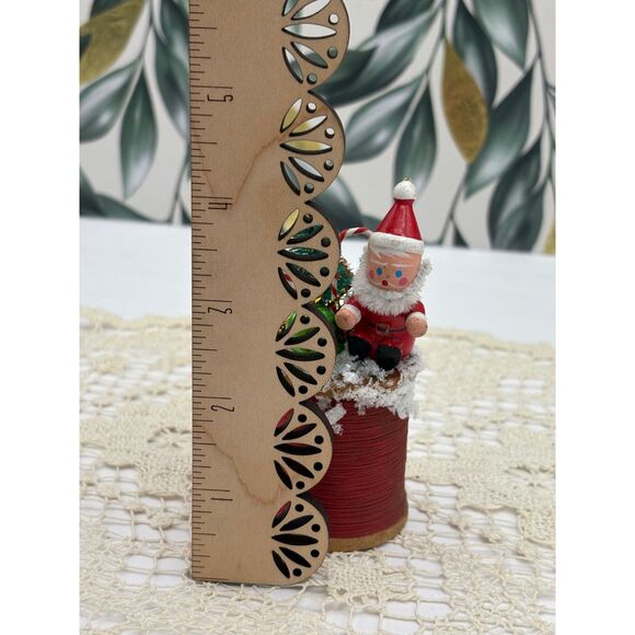 Miniature ALL VINTAGE Thread Spool Christmas Assemblage Santa - Picture 6 of 6